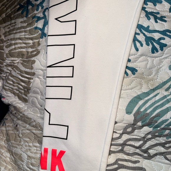 PINK Victoria's Secret White Sweatpants - Picture 4 of 4